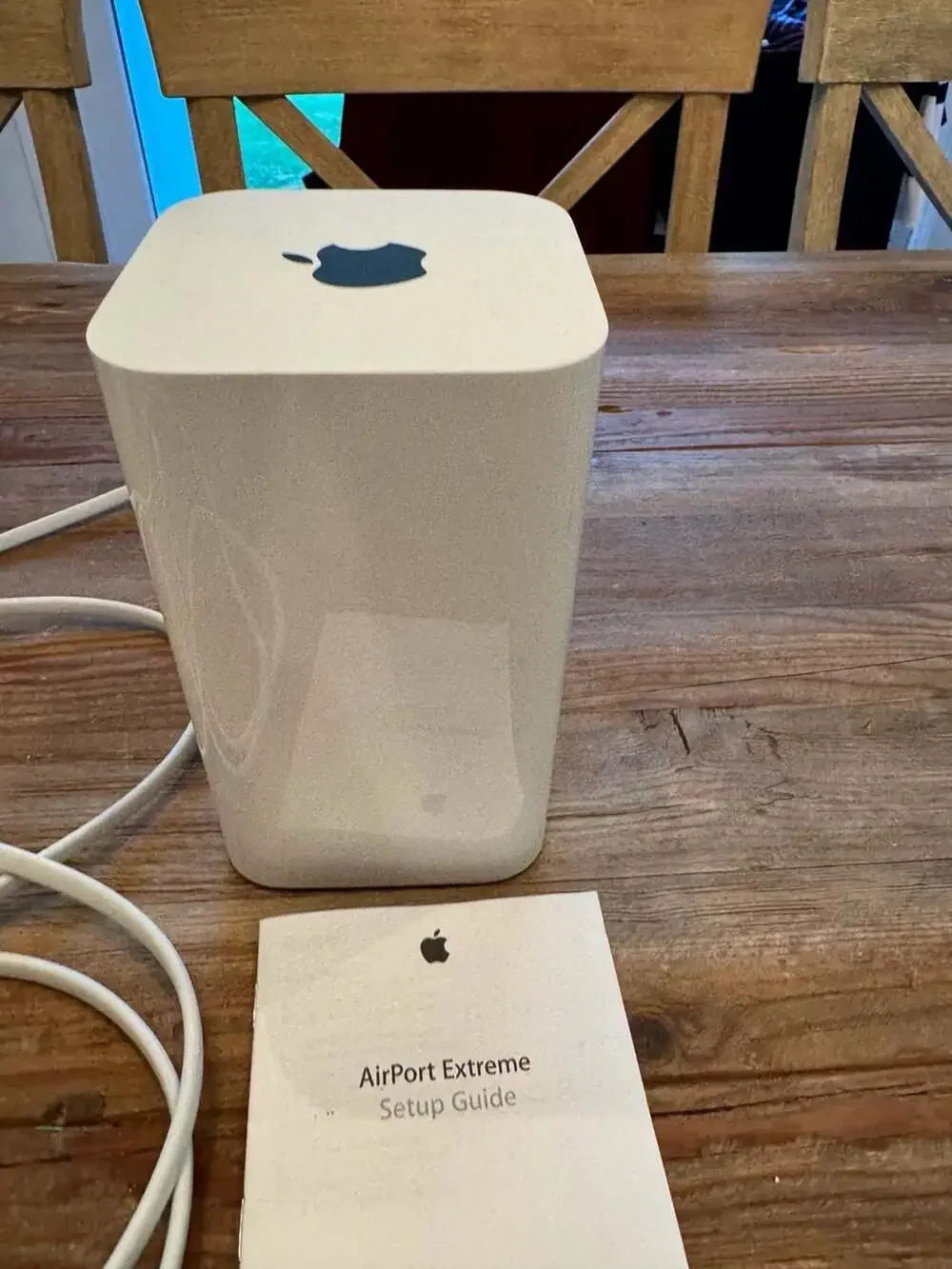 Apple AirPort Extreme 802.11ac Wi-Fi Base Station Model A1521